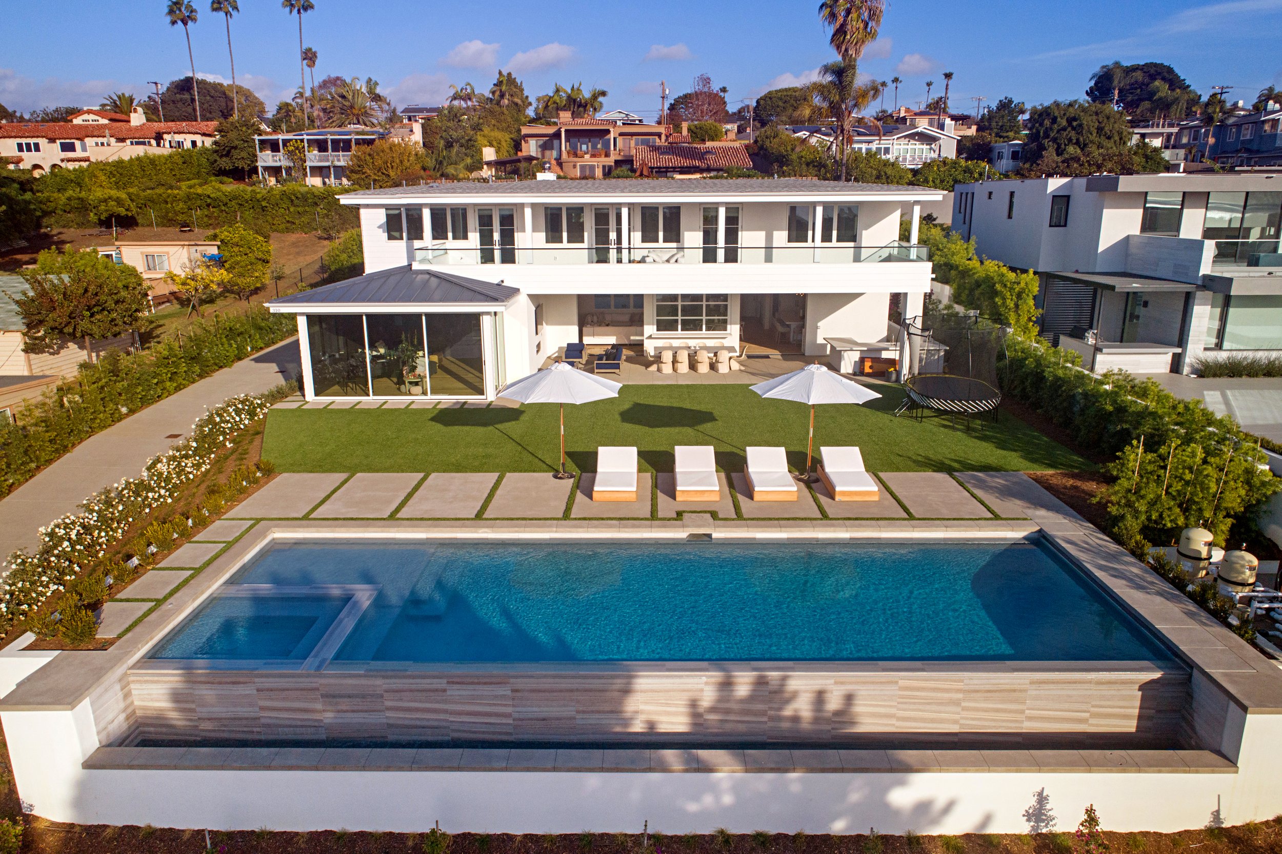 Solana Beach luxury Pool