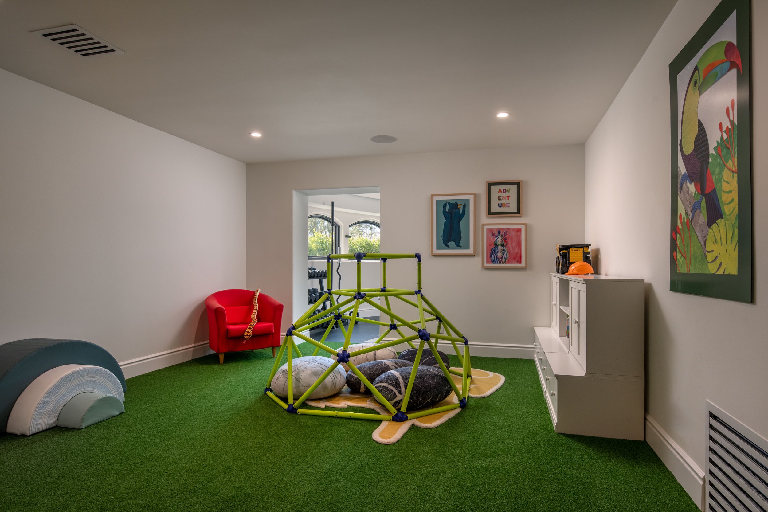 5634 Abalone Pl-18.jpg