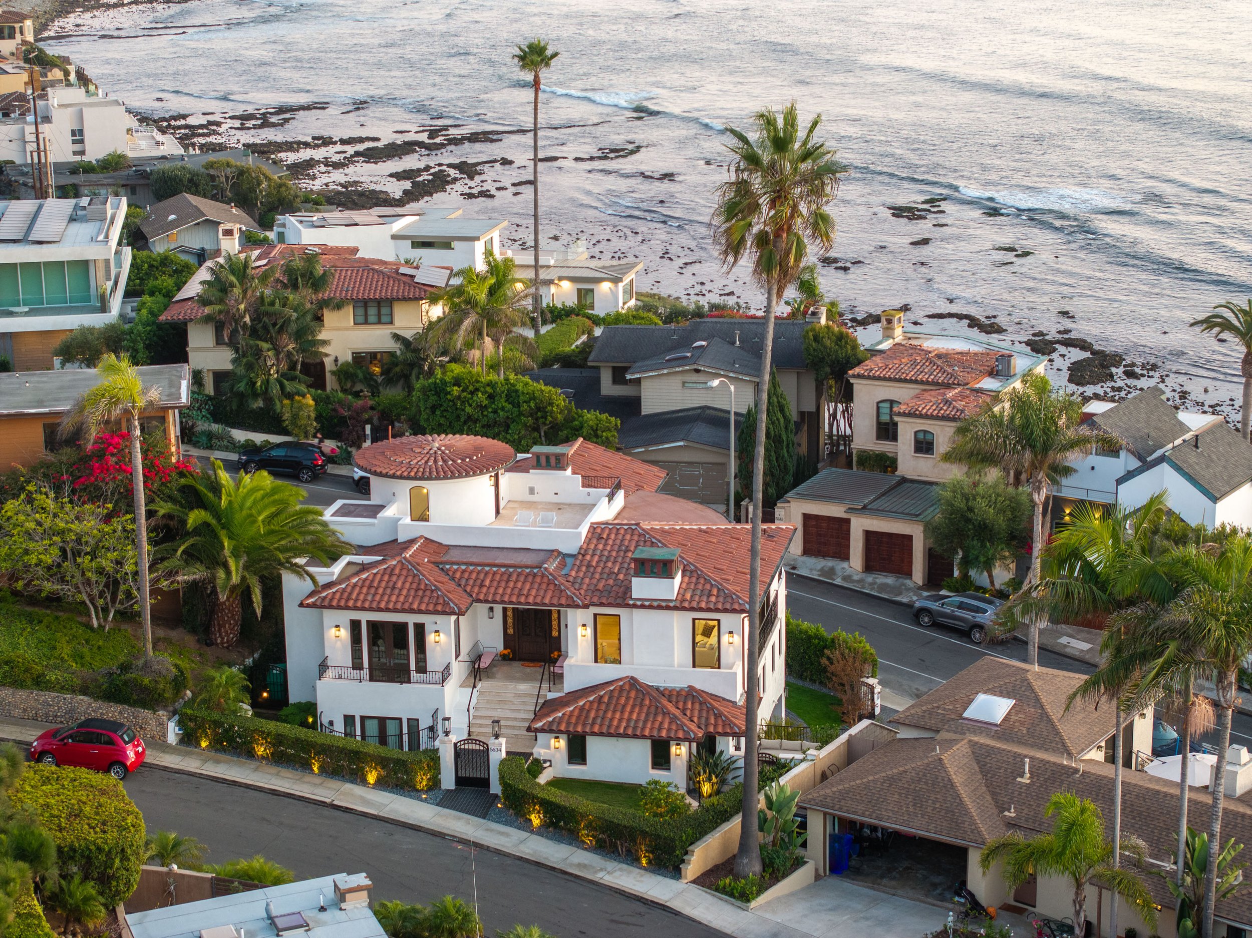 5634 Abalone Pl aerial-16.jpg