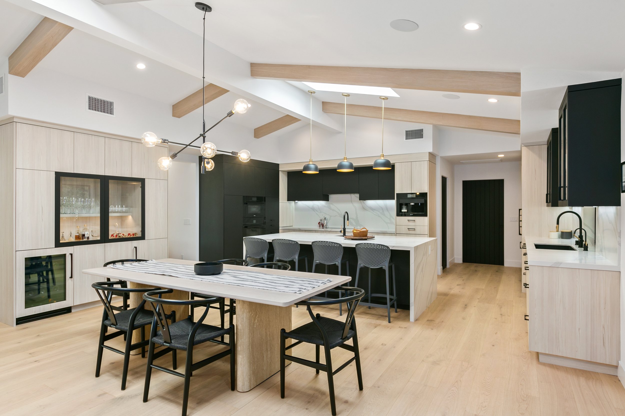 VIA SINALDA
LA JOLLA, CA