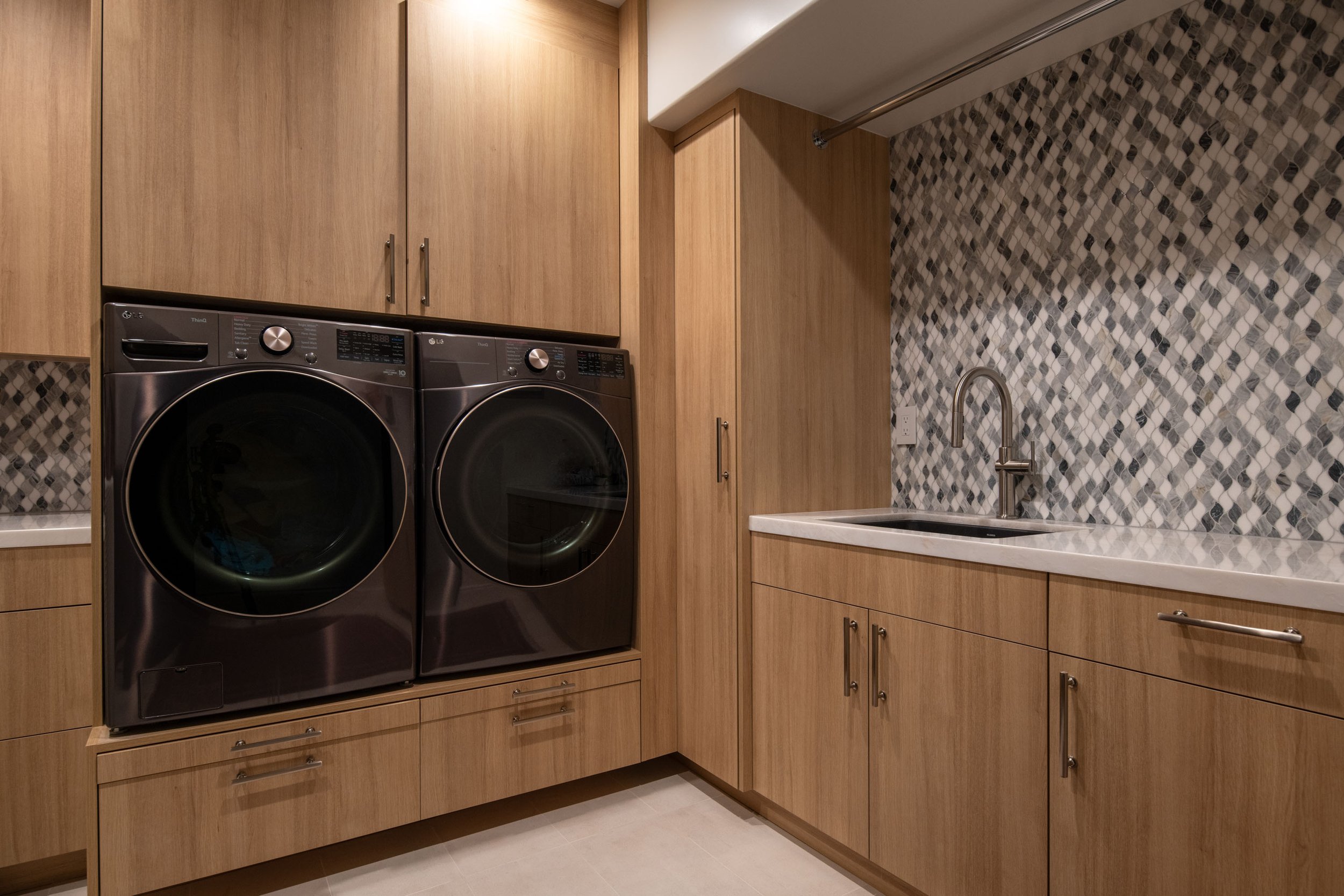 5634 Abalone Pl-17.jpg