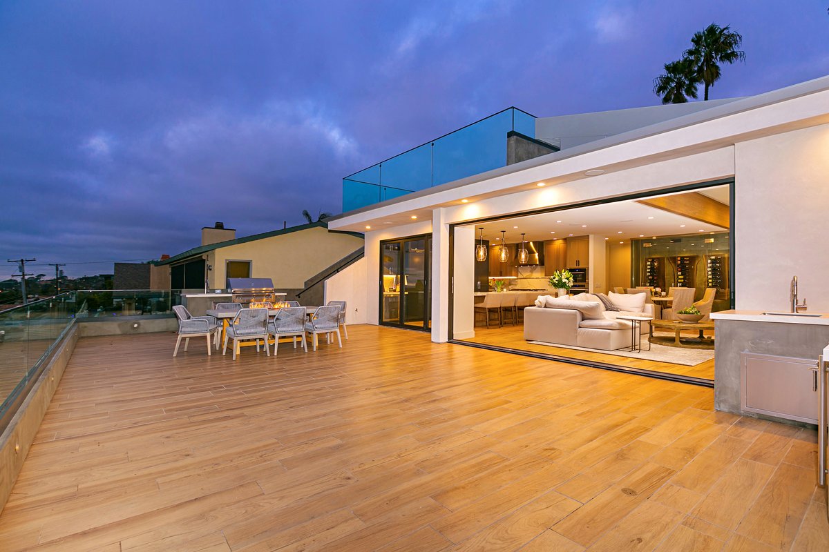 Oxford outdoor living space